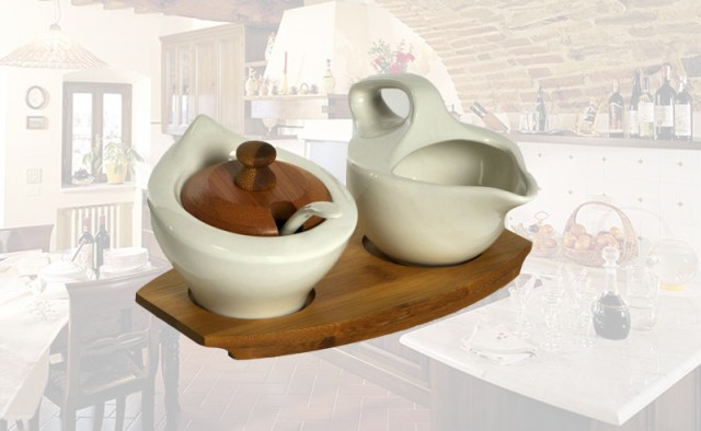 001099 Set  minimal in  porcellana bianca con base in bambù