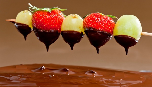 chocolate fondue